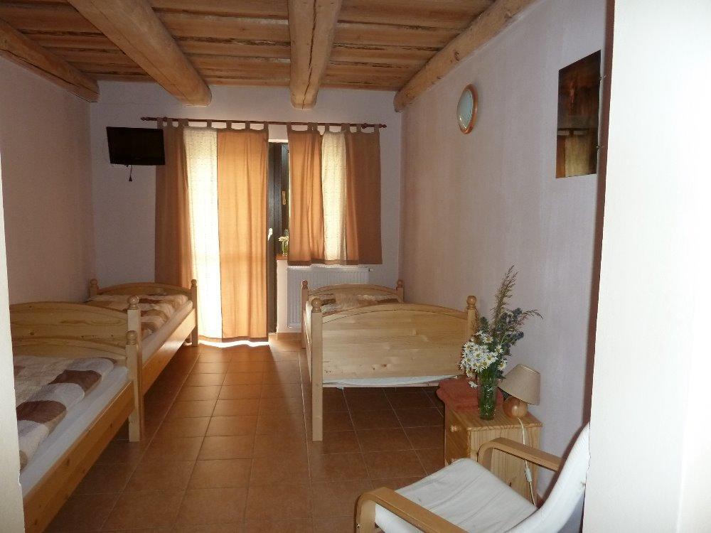 Hotel Q Ranch Bezdekov  Exterior foto